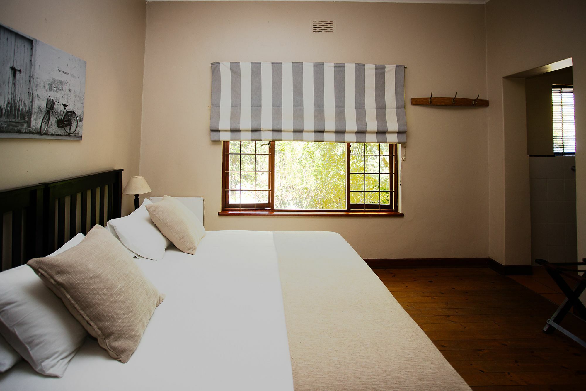 Dirtopia Trail Lodge สเตลเลนบอช ภายนอก รูปภาพ